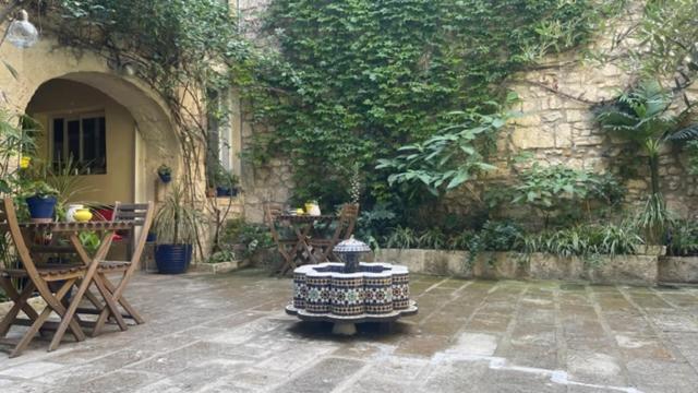 Le Grand Rouget * Beaucaire (Gard)